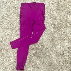 Lululemon leggings 28”